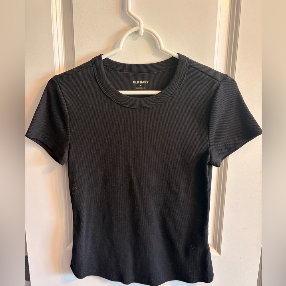 Old Navy Women's Short Sleeve Black Tee
